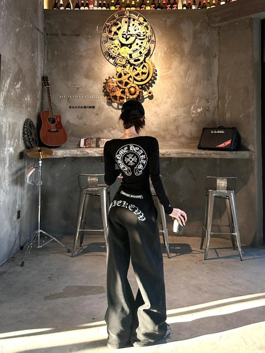 Apex Ritual – American Style Long Sleeve Round Neck Slim Casual Pants Set – Letter Print Ensemble