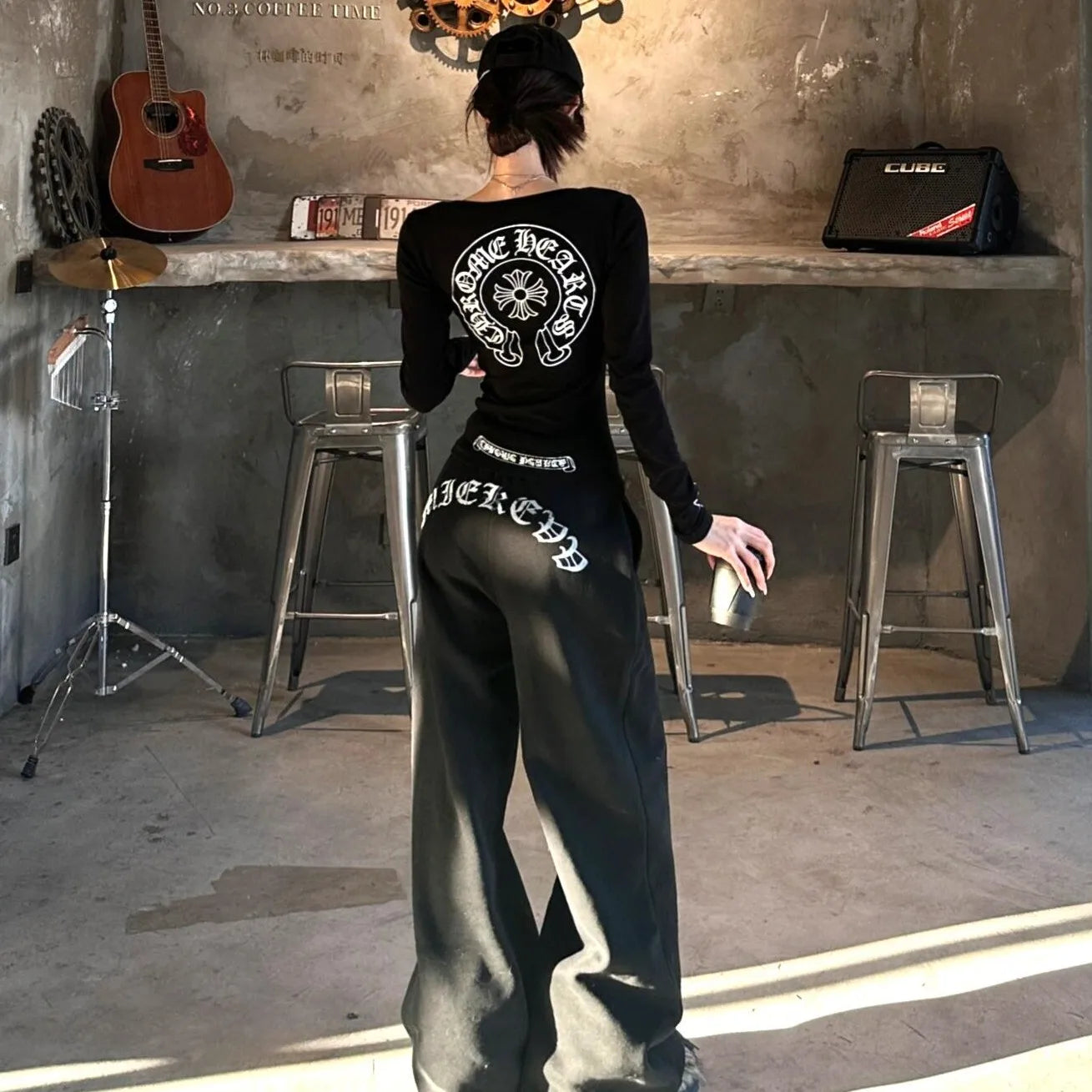 Apex Ritual – American Style Long Sleeve Round Neck Slim Casual Pants Set – Letter Print Ensemble