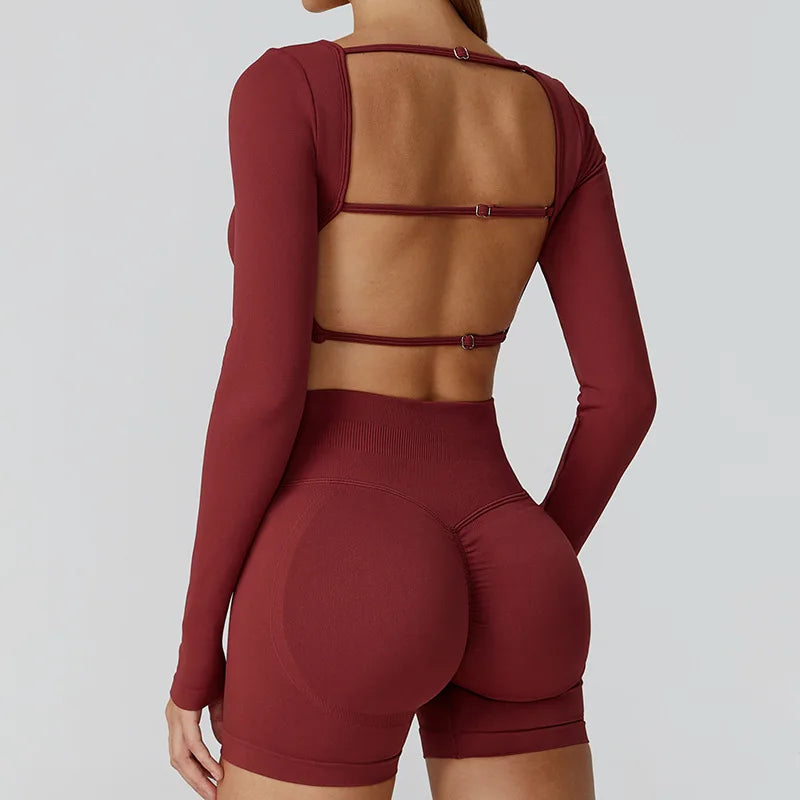 Apex Ritual – Seamless Quick-Dry Sportswear – Women's Square Neck Gym Crop Top & Long Sleeve