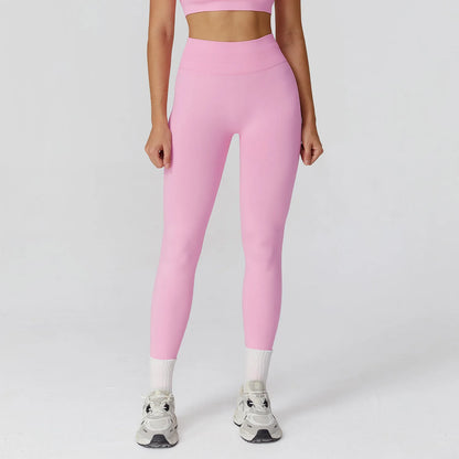 Apex Ritual – Seamless Quick-Dry Sportswear – Women's Square Neck Gym Crop Top & Long Sleeve