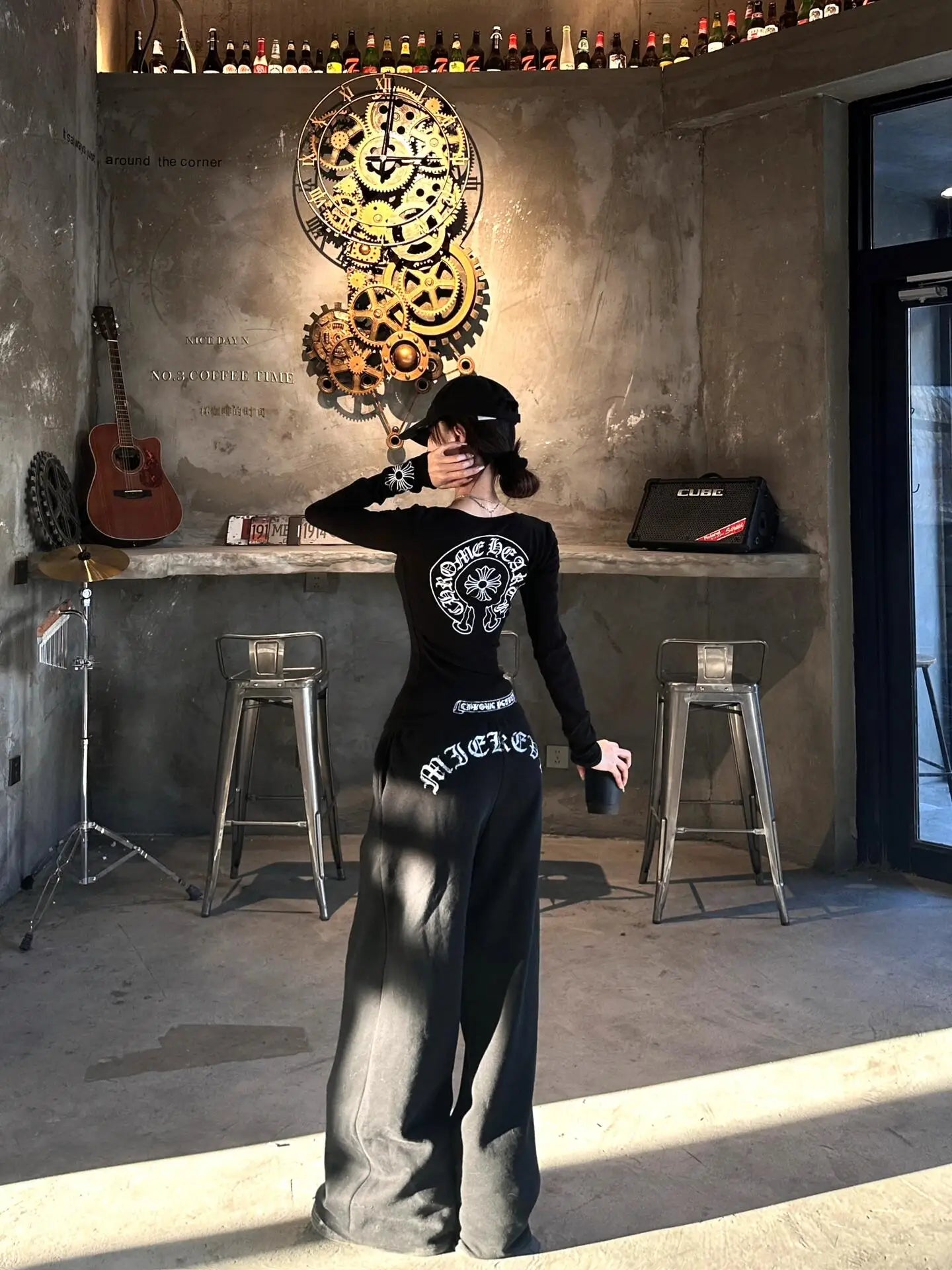 Apex Ritual – American Style Long Sleeve Round Neck Slim Casual Pants Set – Letter Print Ensemble