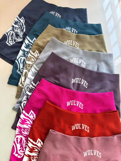 Apex Ritual – Wolf Head Sport Shorts Women – Seamless Knitted Thigh-Lifting Yoga Pants