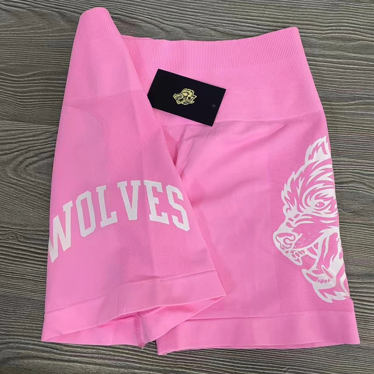Apex Ritual – Wolf Head Sport Shorts Women – Seamless Knitted Thigh-Lifting Yoga Pants