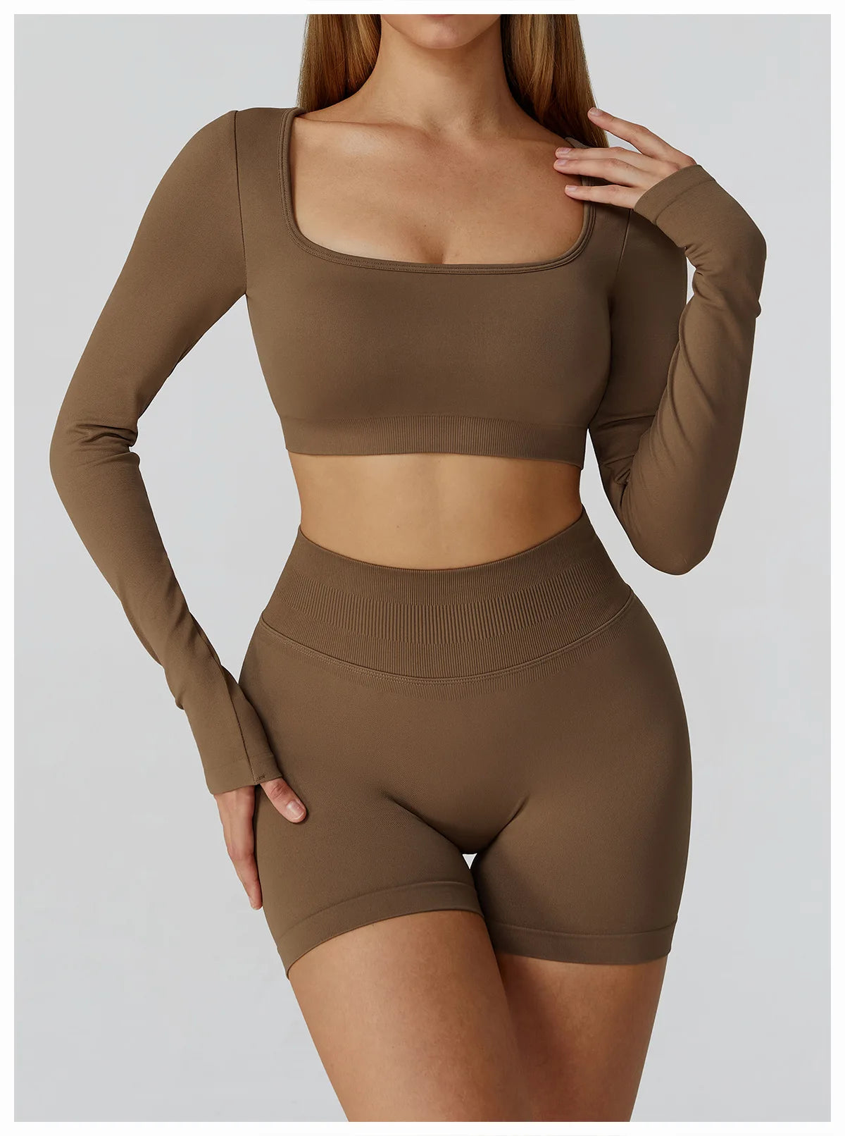 Apex Ritual – Seamless Quick-Dry Sportswear – Women's Square Neck Gym Crop Top & Long Sleeve